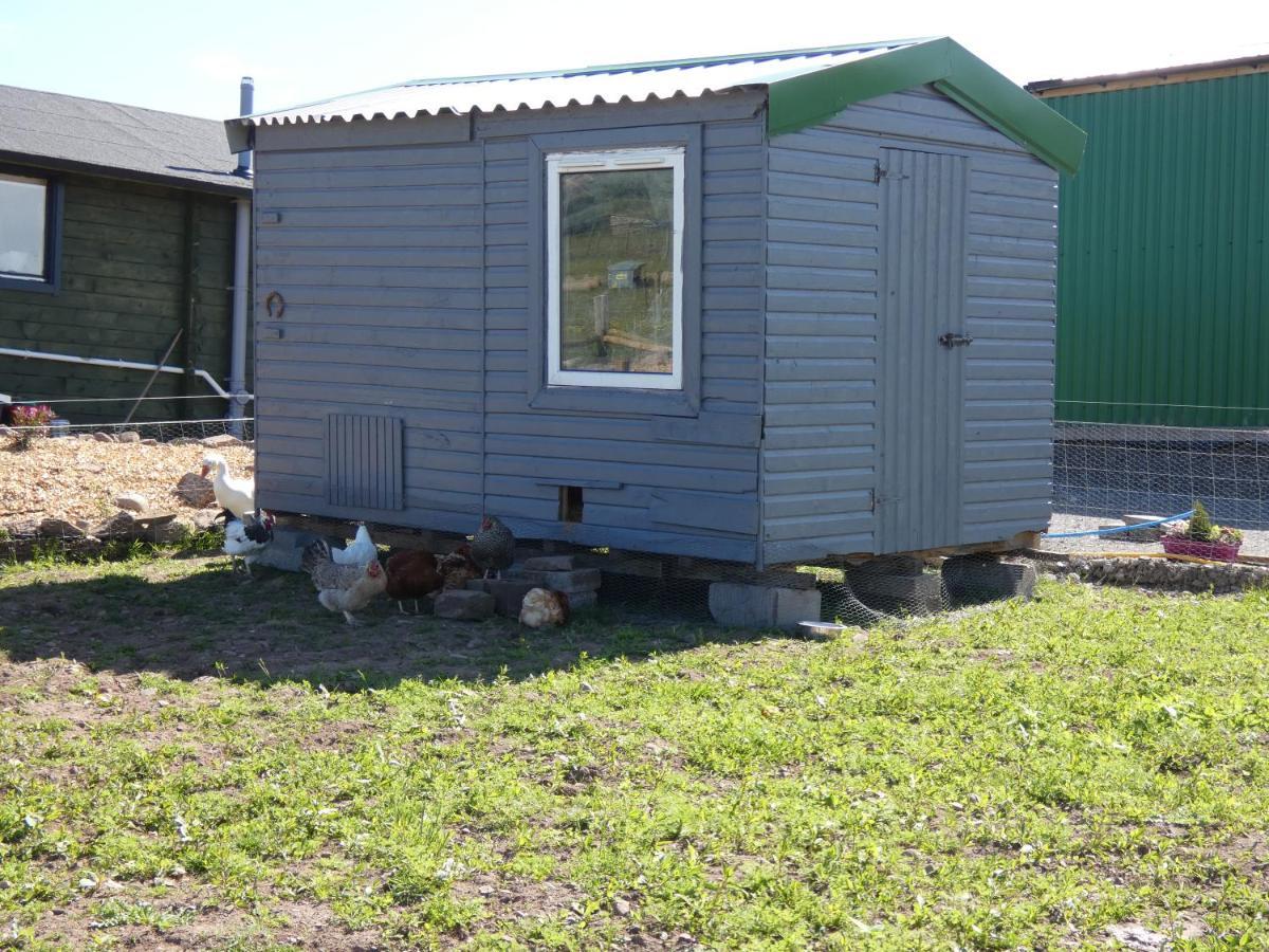 Hotel The Arns Glamping Pods Bridge of Allan Exterior foto